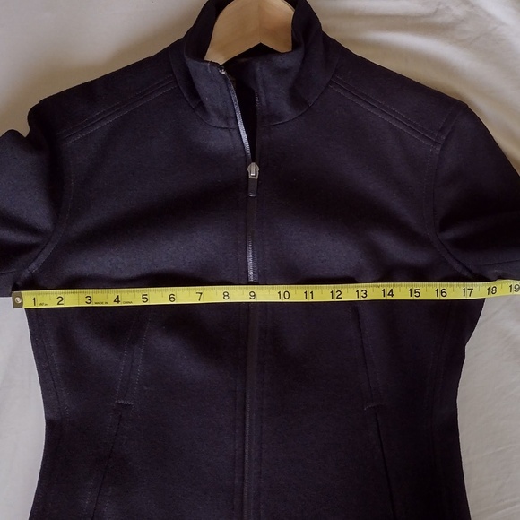 Icebreaker Coastal Merino Jacket Women's XS - Picture 4 of 11